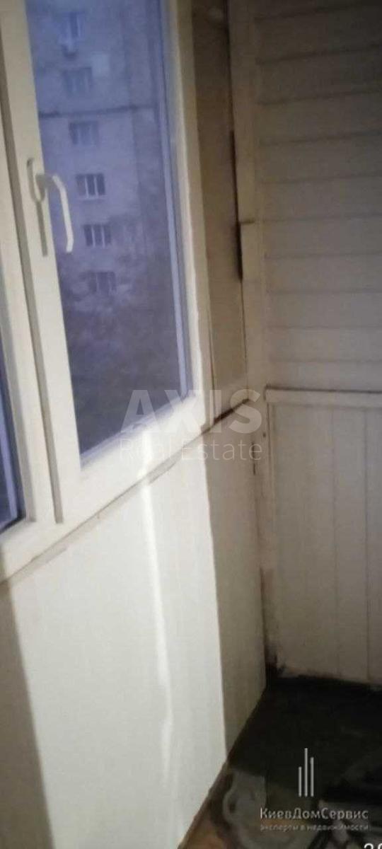 3k apartment vul. Kyrylivs'ka 127А4