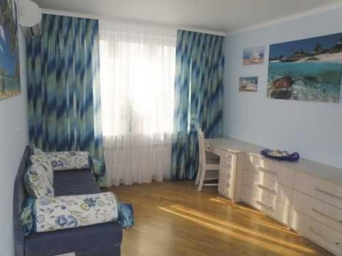 4k apartment pr-t Lobanovs'kogo 4Ж3