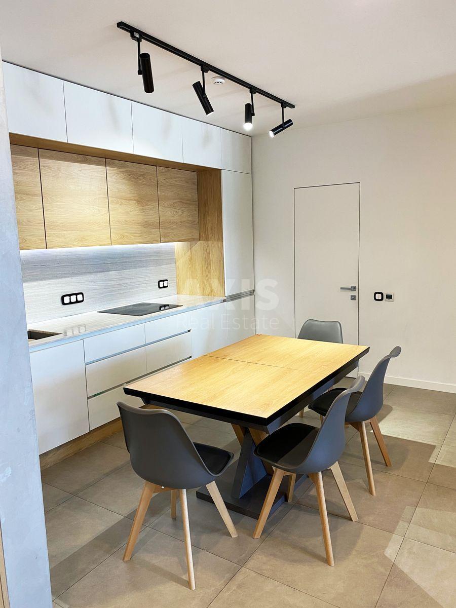 3k apartment vul. Dragomanova 2Б0