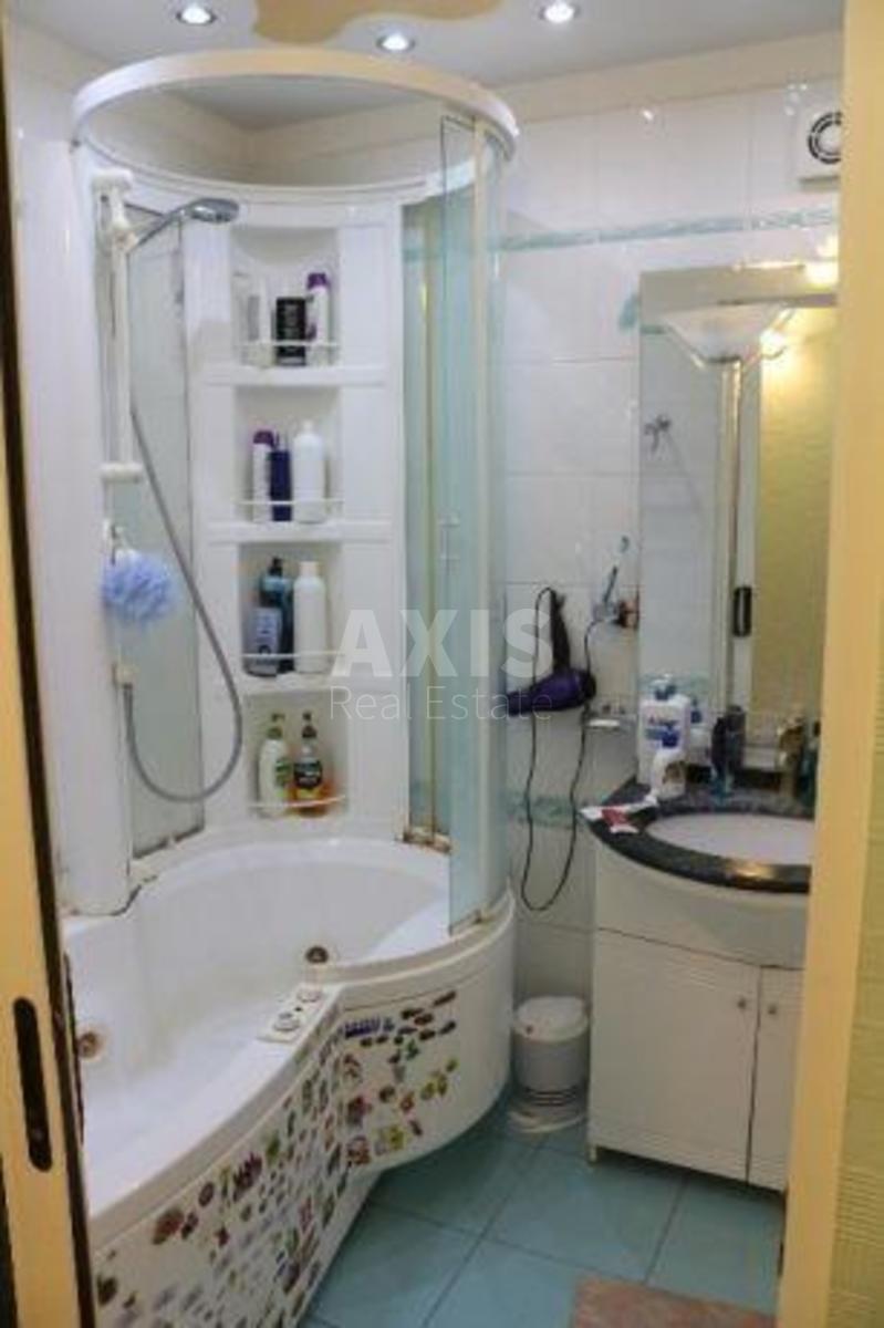 3k apartment vul. Staronavodnyc'ka 44
