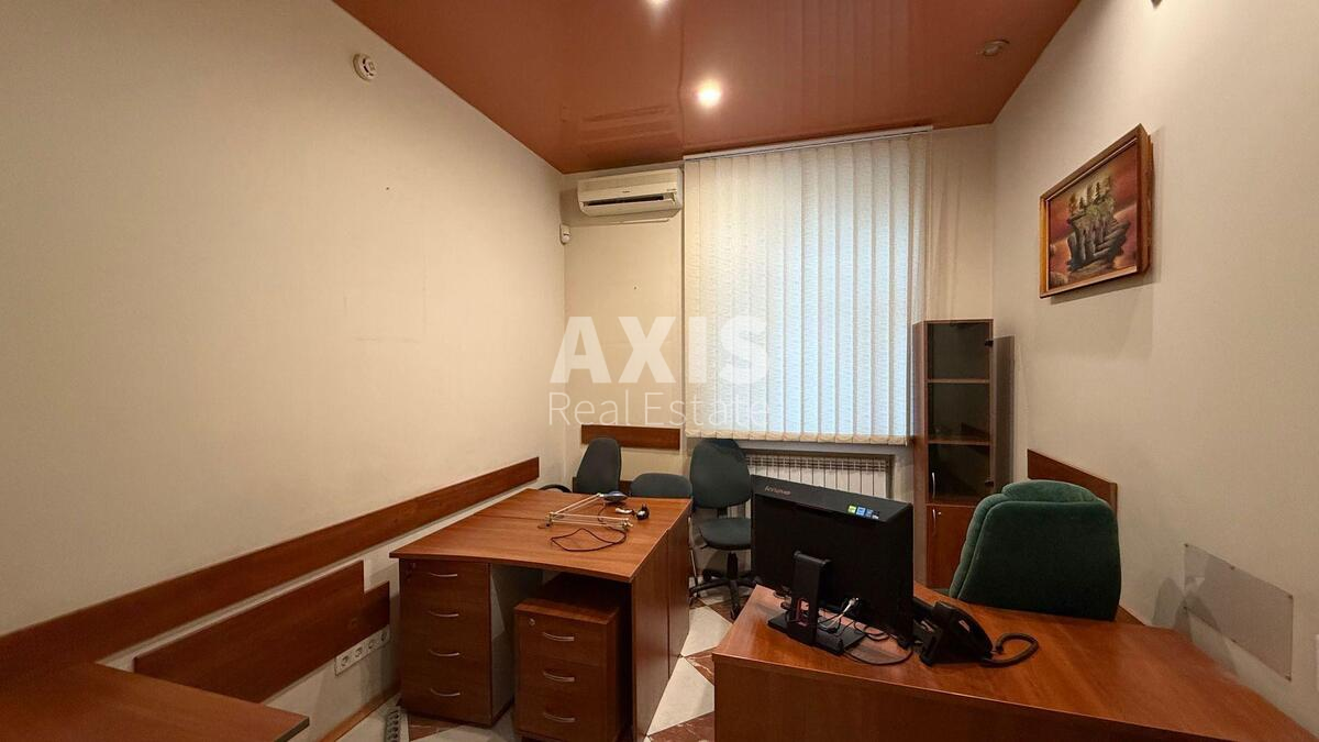 Trade object vul. Dilova 5, 213m2585628