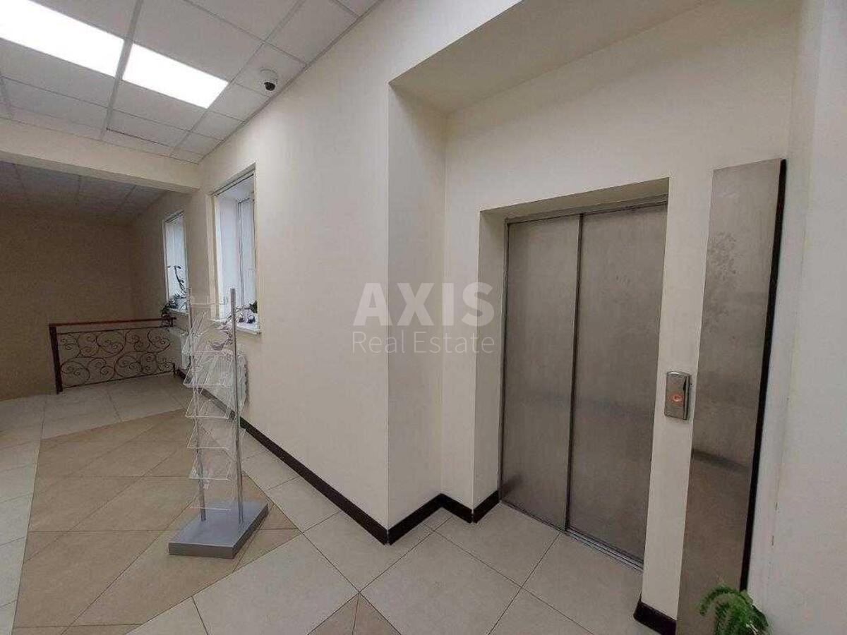 Office vul. Preobrazhens'ka 23, 66m26140715