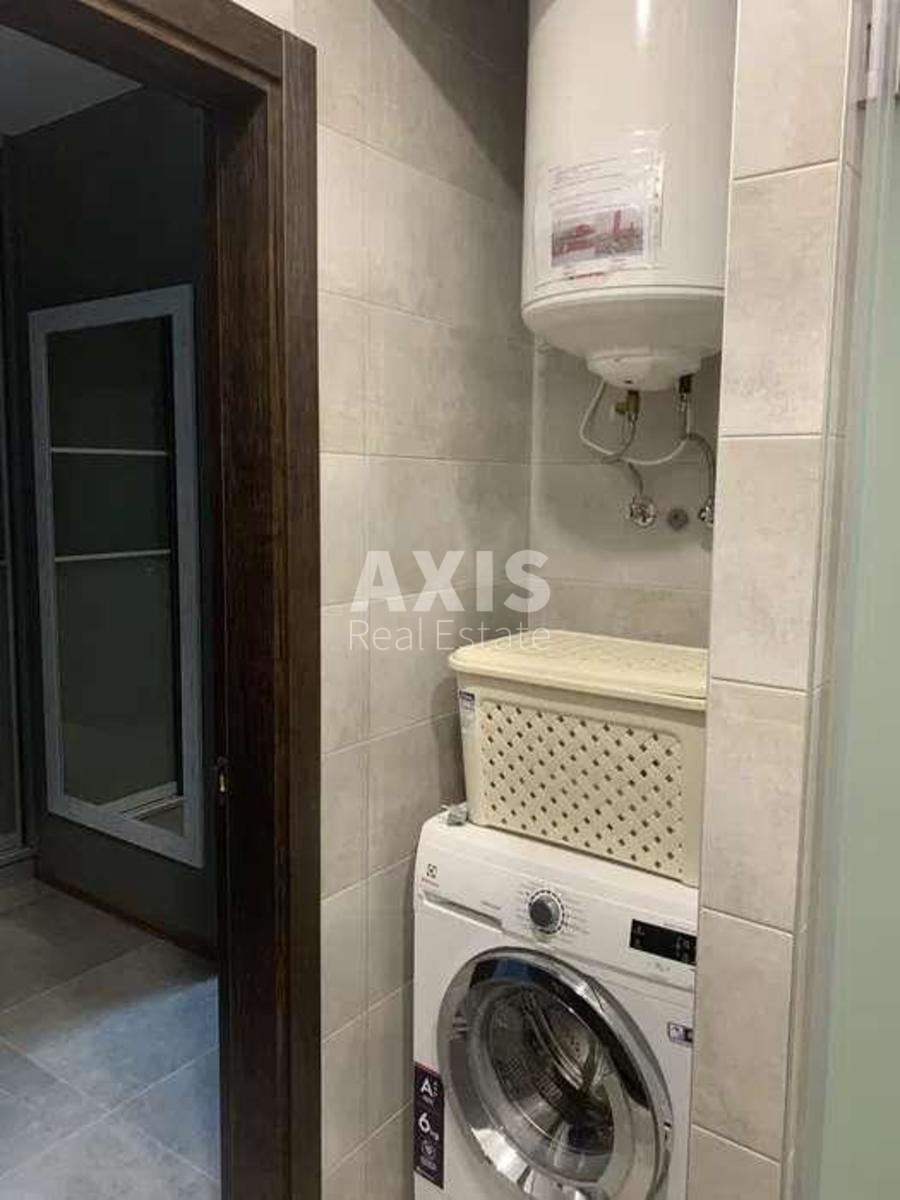 2k apartment vul. Sholudenka 1А8