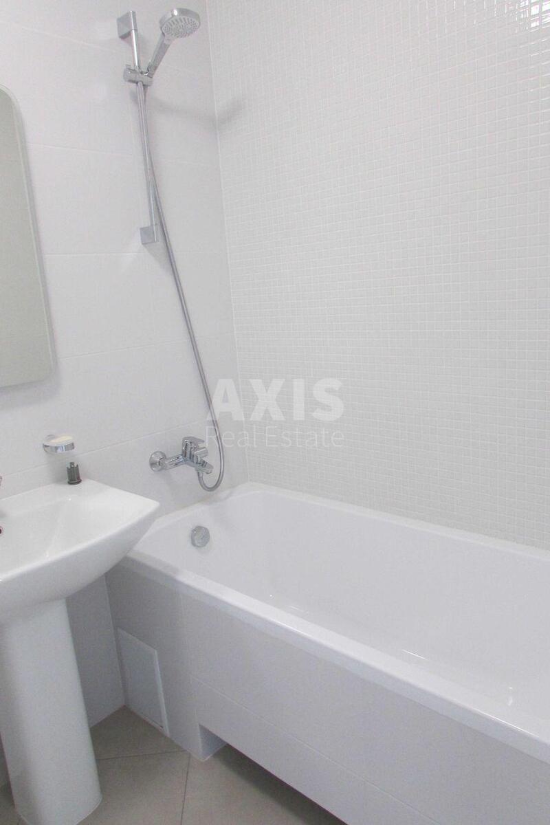 3k apartment vul. Mala Zhytomyrs'ka 108
