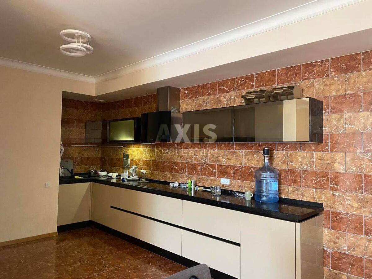 3к квартира вул. Барбюса Анрі 37/1