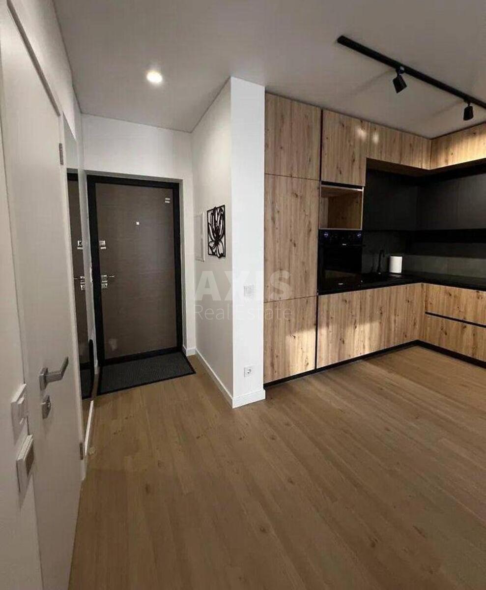 1k apartment vul. Saljutna 2Б0