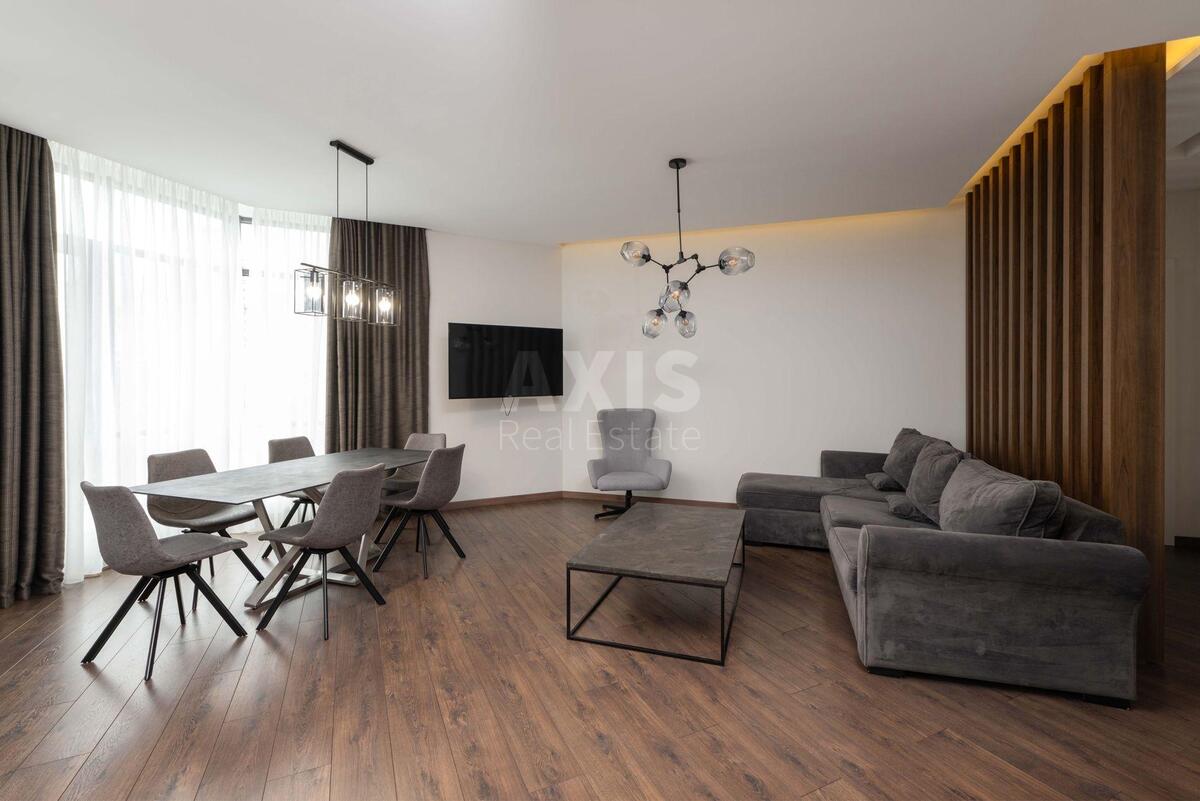 3k apartment vul. Strutyns'kogo Sergija 22