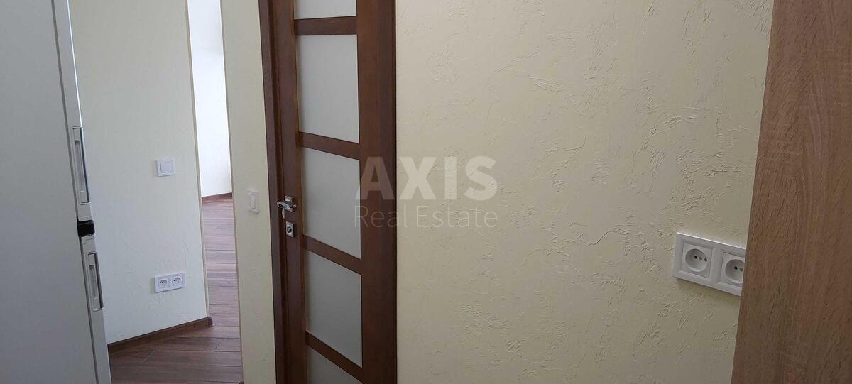 1k apartment vul. Vyborz'ka 877
