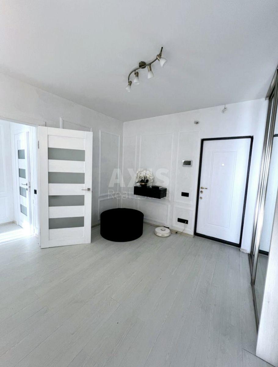 2k apartment pr-t Nauky 60А0