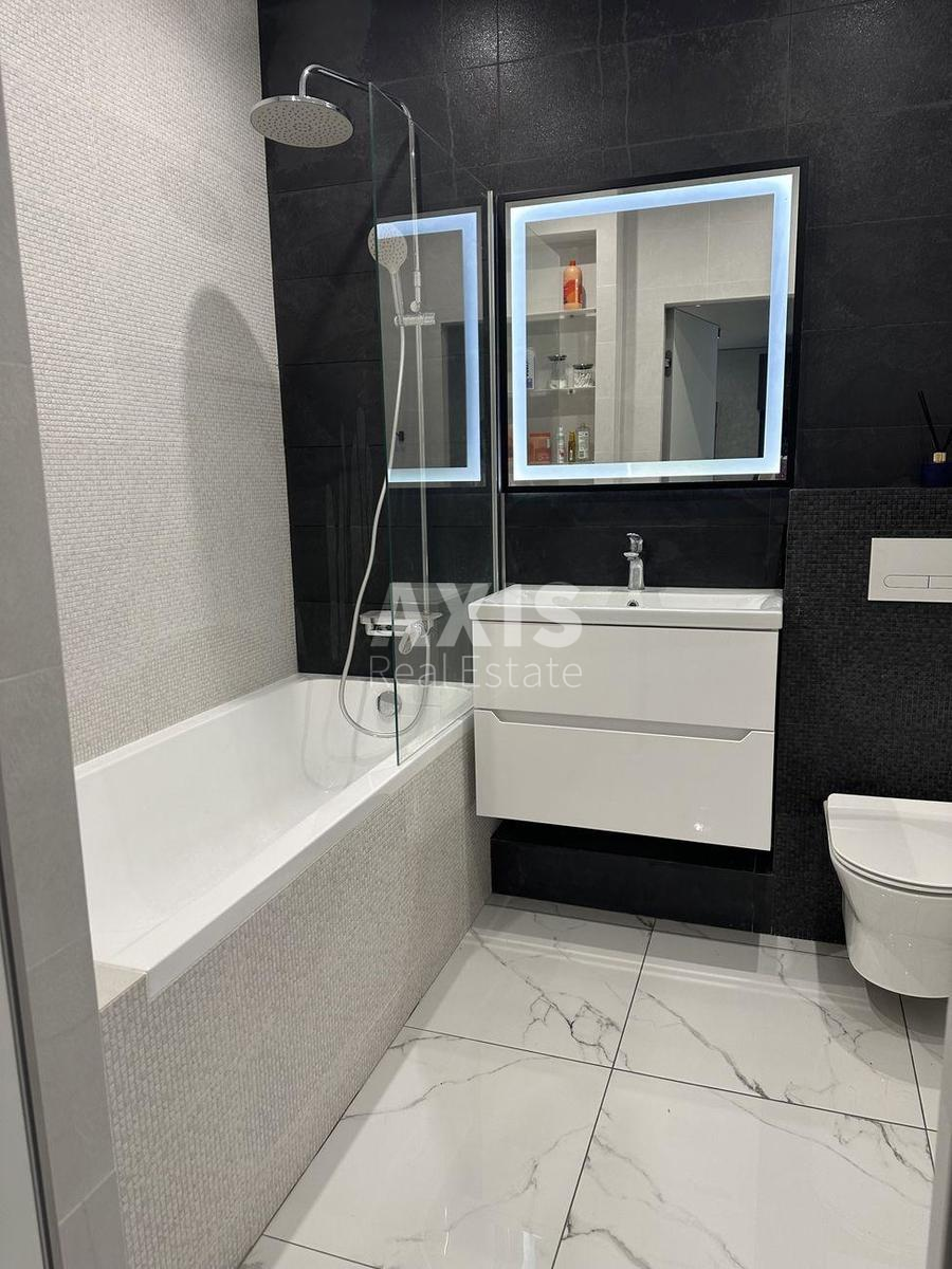 3k apartment vul. Zabolotnogo Akademika 156
