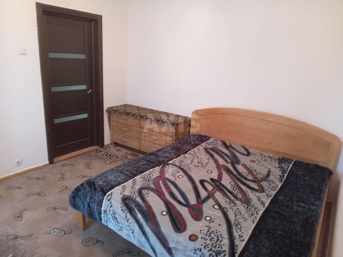 2k apartment vul. Oleksandra Olesja 172