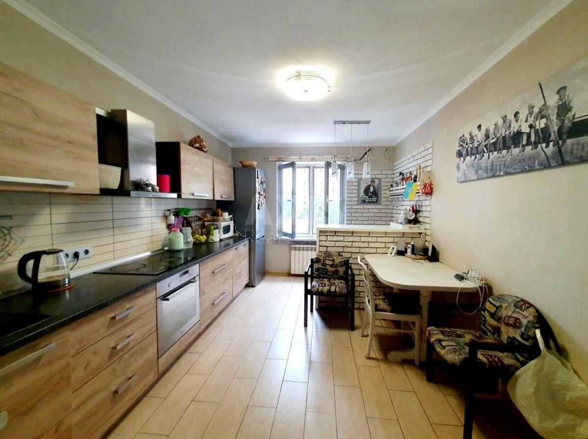3k apartment pr-t Grygorenka Petra 20А