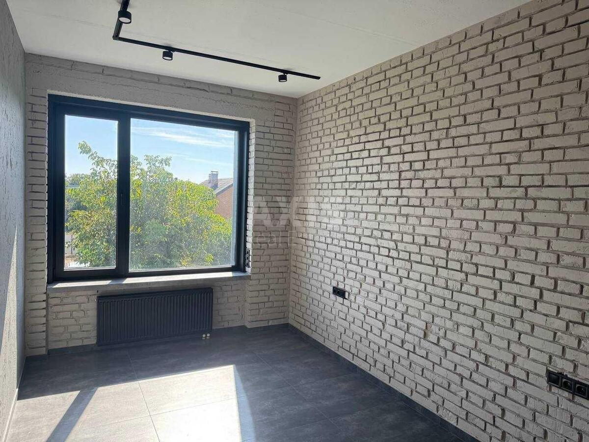 Office rajon Sadova vul., Solom'jans'kyj 25, 143m2594778