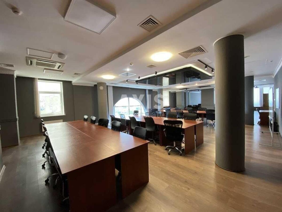 Office prov. Hrestovyj 2, 400m2541030