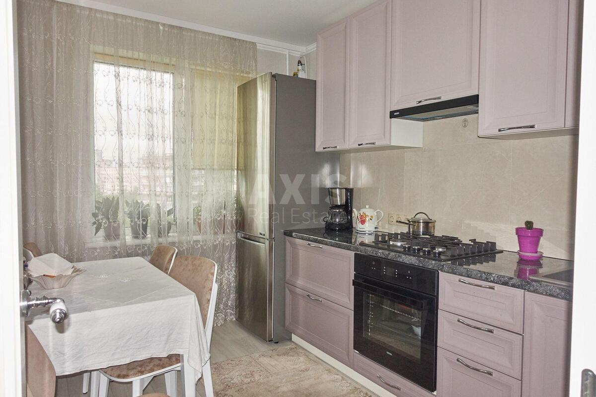 3к квартира вул. Малиновського Маршала 2558379