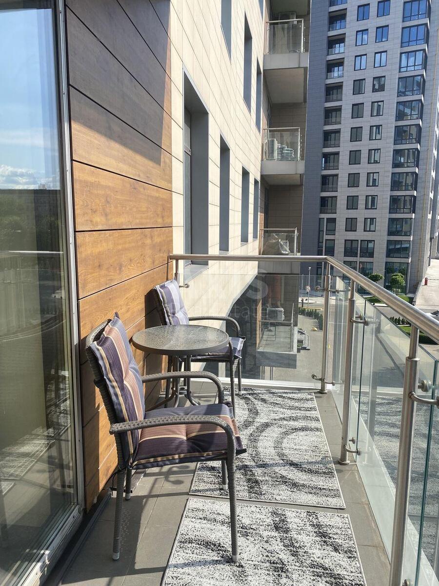 1k apartment pr-t Peremogy 428