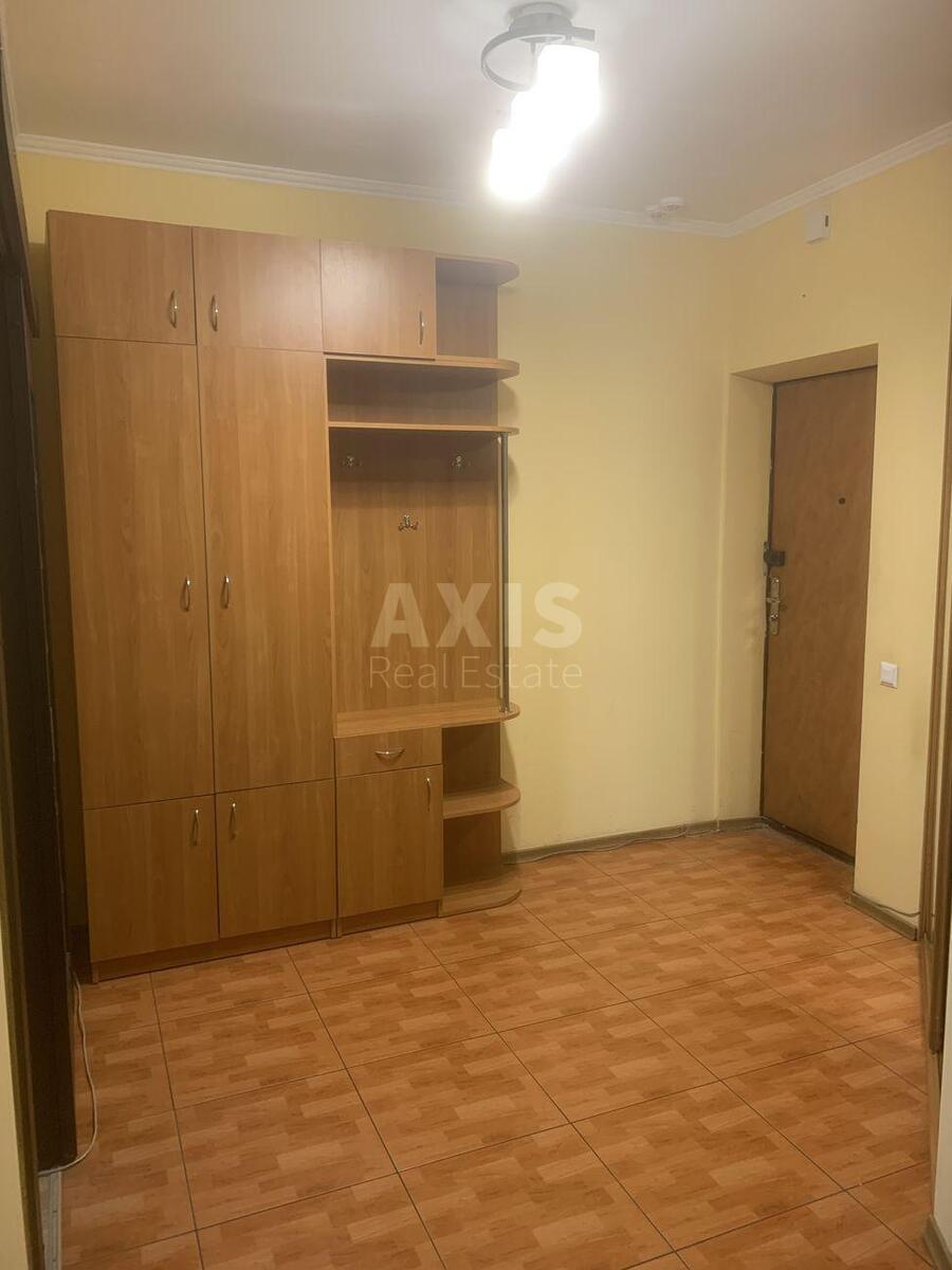 1к квартира пр-т Бажана Николая 1М0
