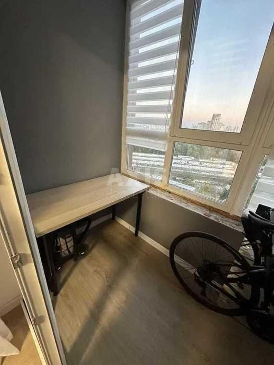 3k apartment vul. Novopol'ova 26