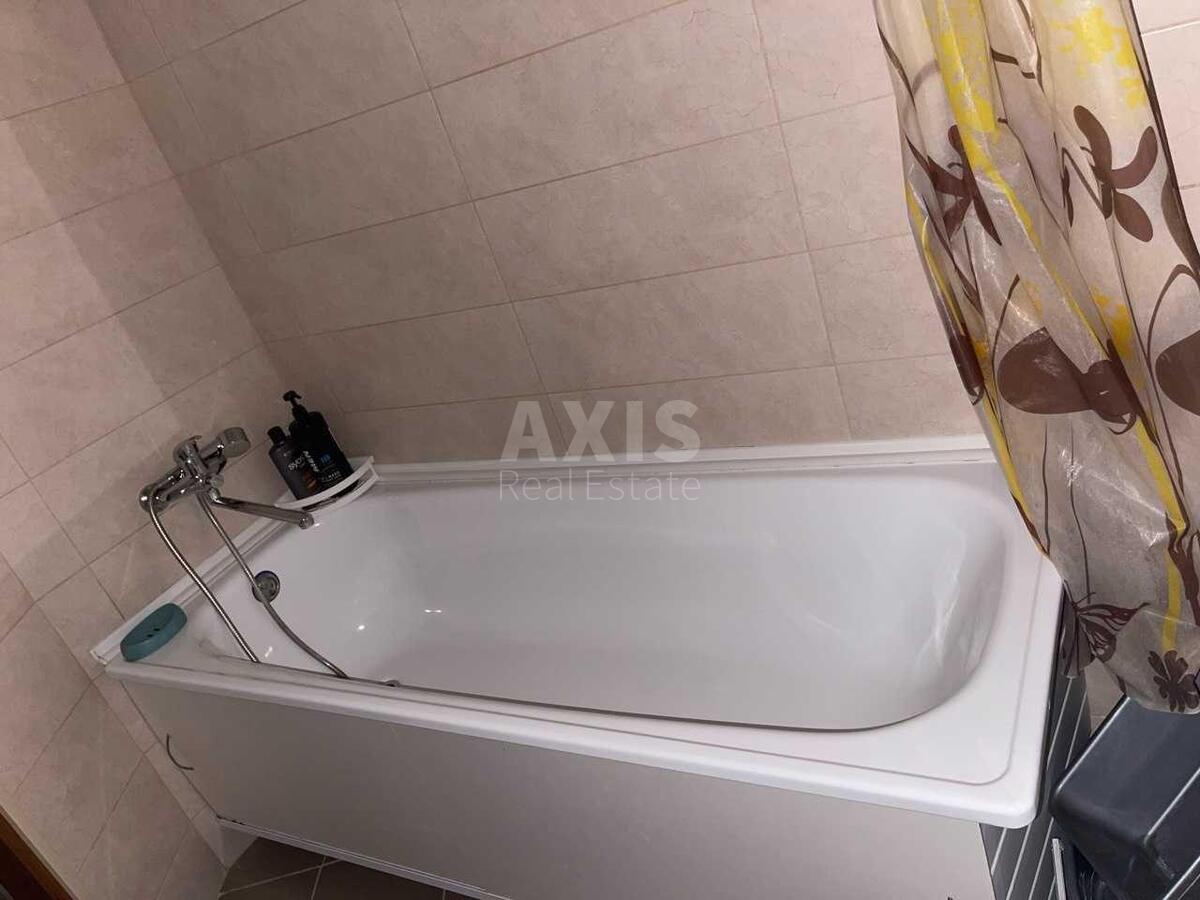 1k apartment pr-t Glushkova Akademika 6591007
