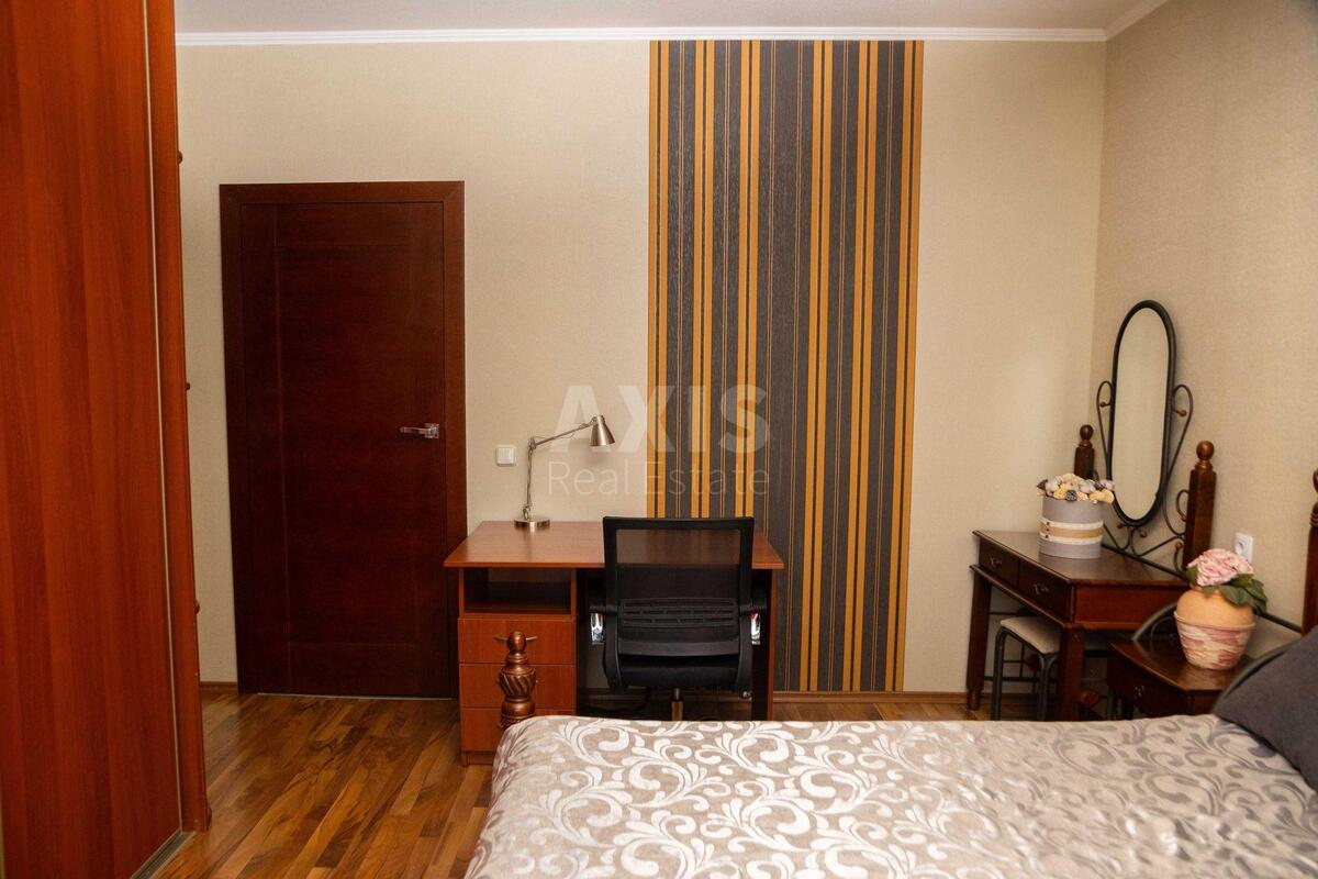 3k apartment pr-t Tychyny Pavla 16/29