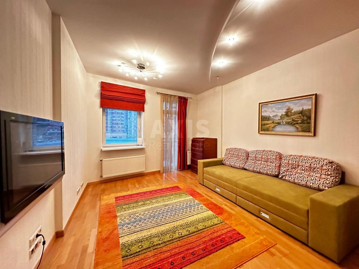 3k apartment vul. Jevgena Konoval'cja 36Б2