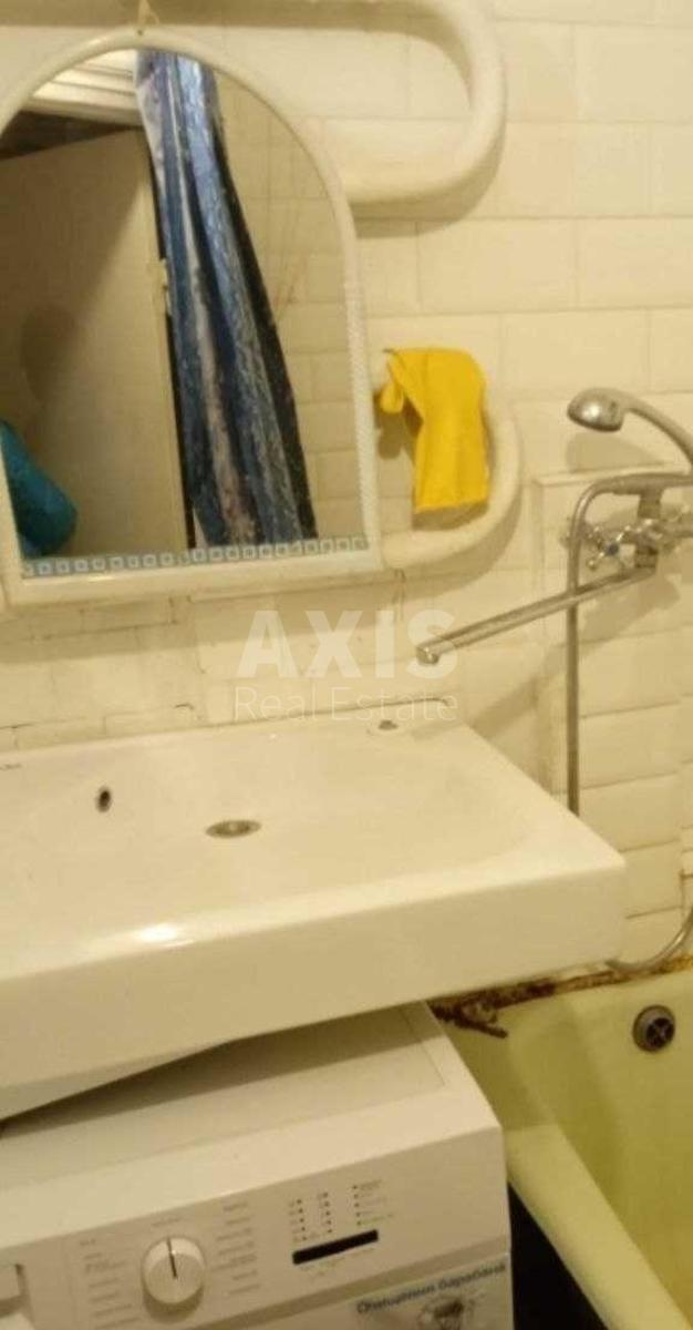3k apartment vul. Kyrylivs'ka 127А5