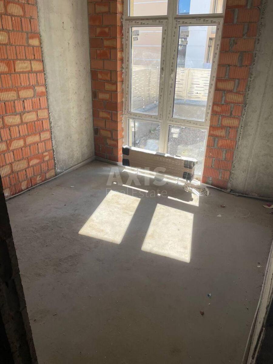 1k apartment vul. Bogatyrs'ka 32