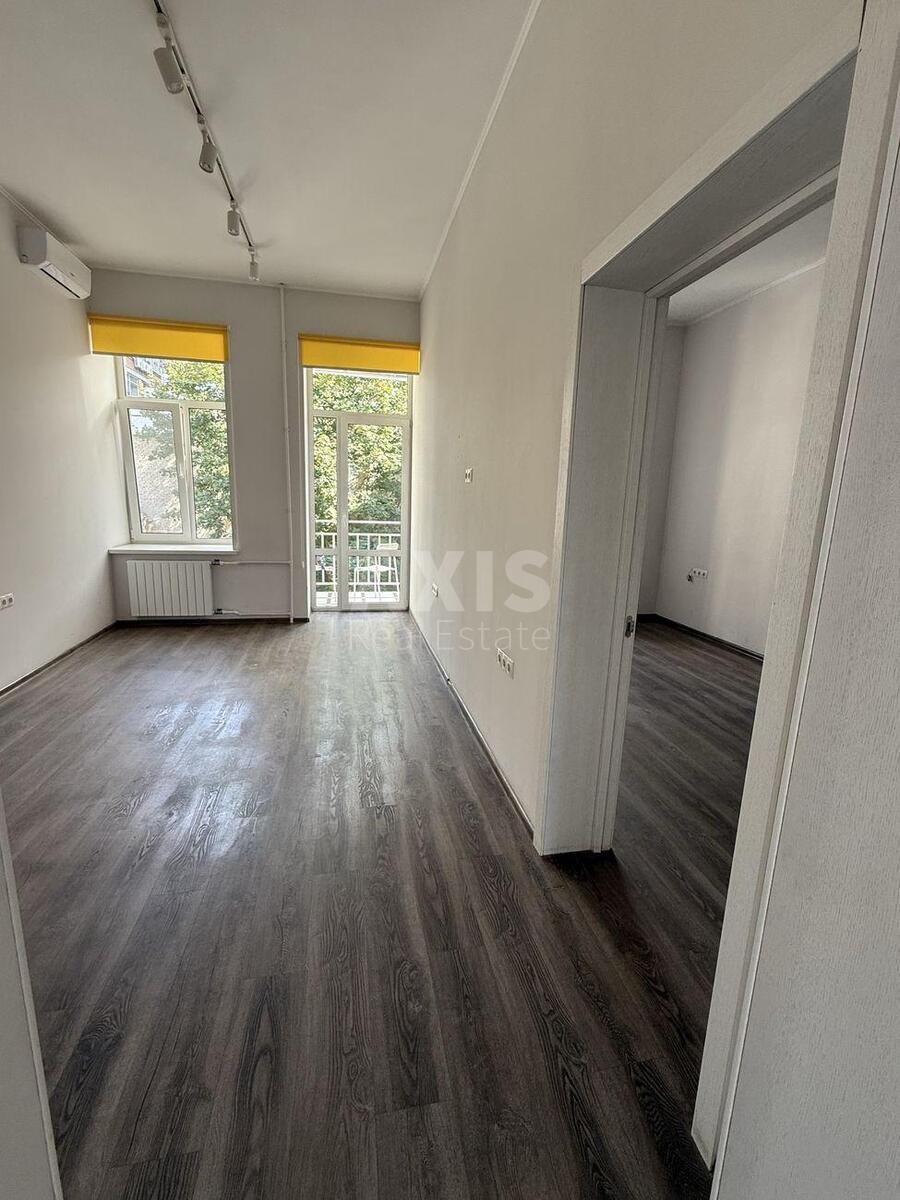 4k apartment vul. Antonovycha 475962510