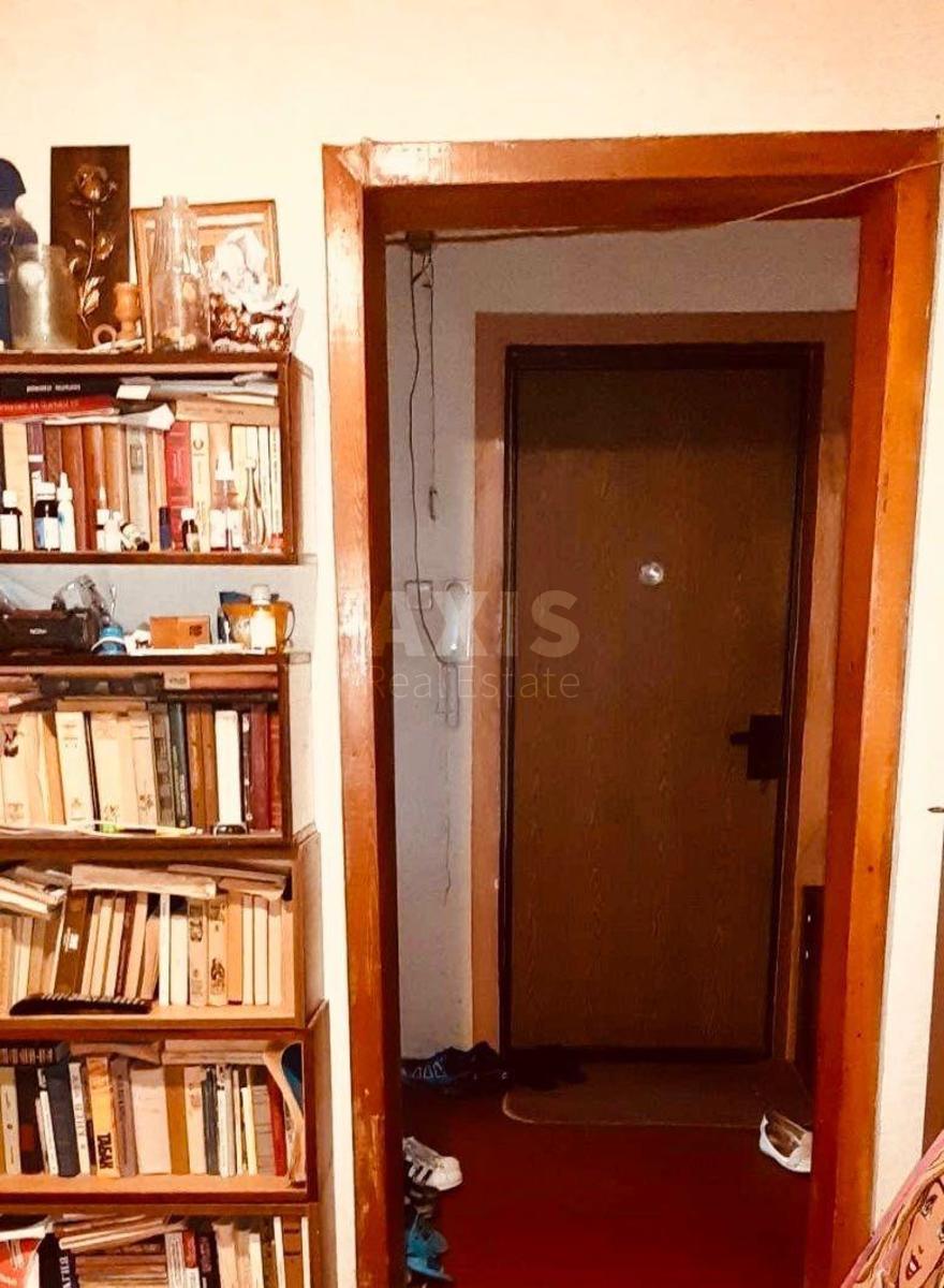 3k apartment pr-t Majakovs'kogo Volodymyra 490