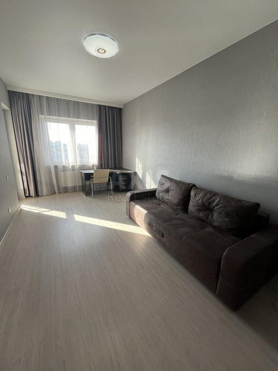 3k apartment vul. Zlatoustivs'ka 164