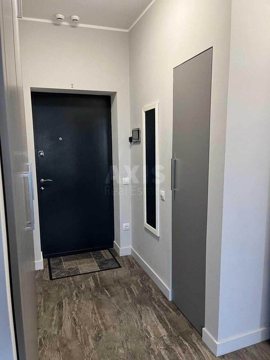 1k apartment vul. Nyzhn'okljuchova 1410