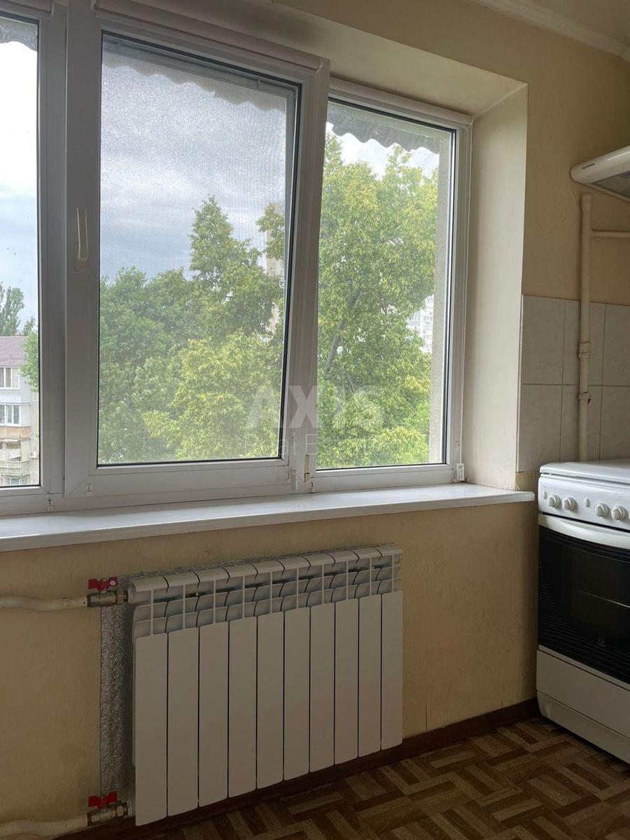 2k apartment vul. Budivel'na 186