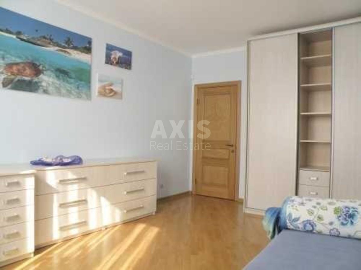 4k apartment pr-t Lobanovs'kogo 4Ж4