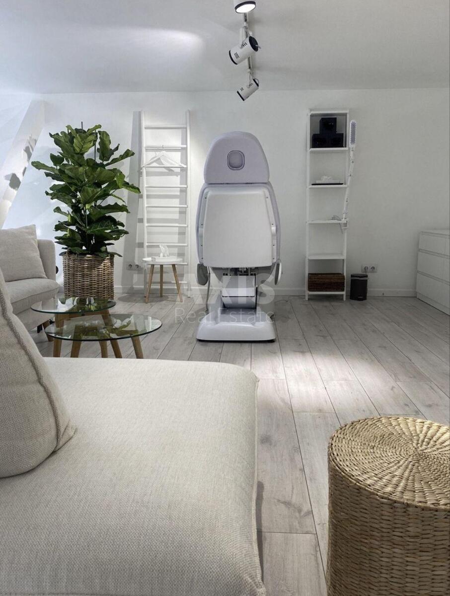 Trade object bul. Lesi Ukrai'nky 36/10, 80m2613415