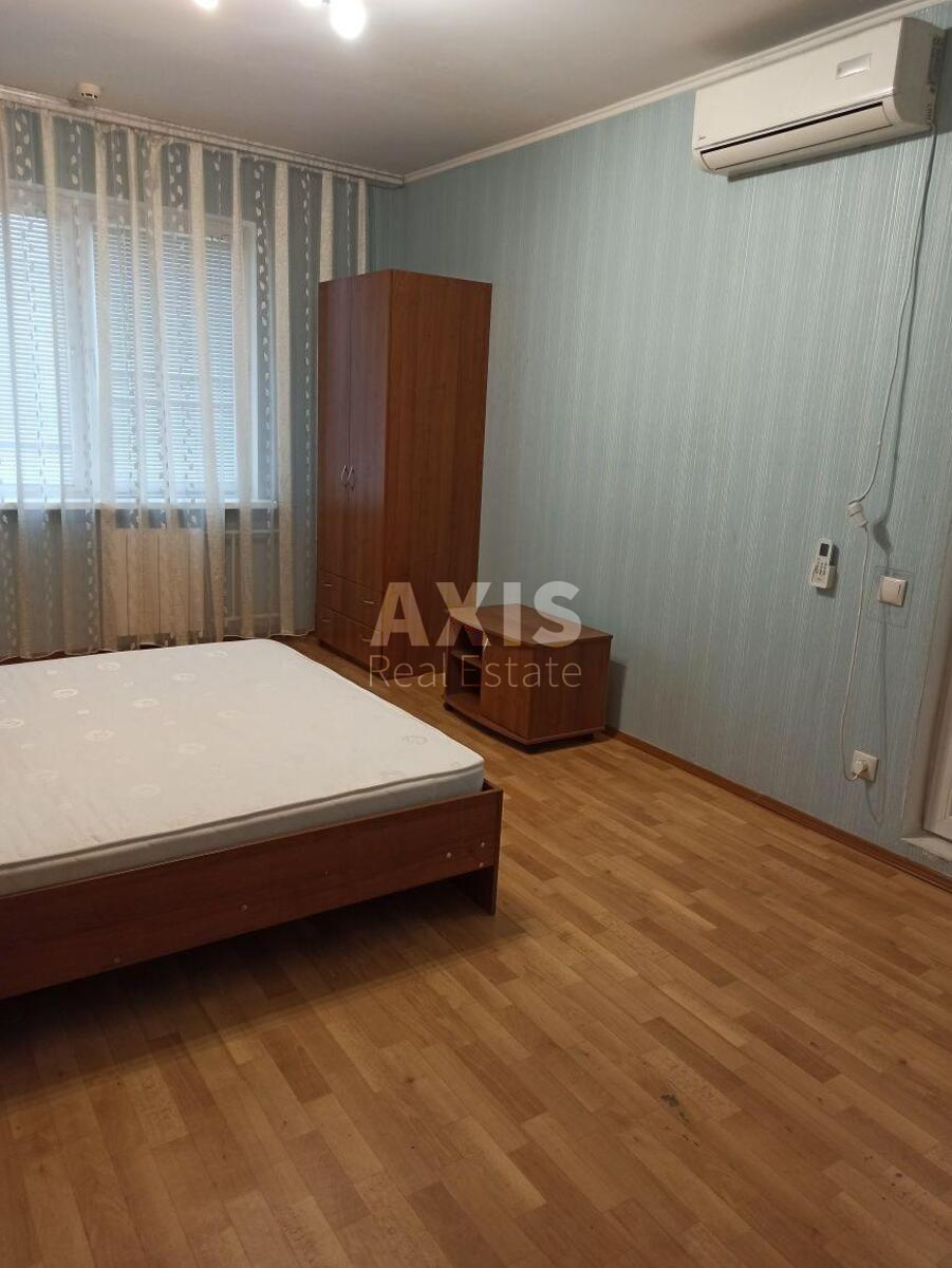 2k apartment vul. Urlivs'ka 34А511350