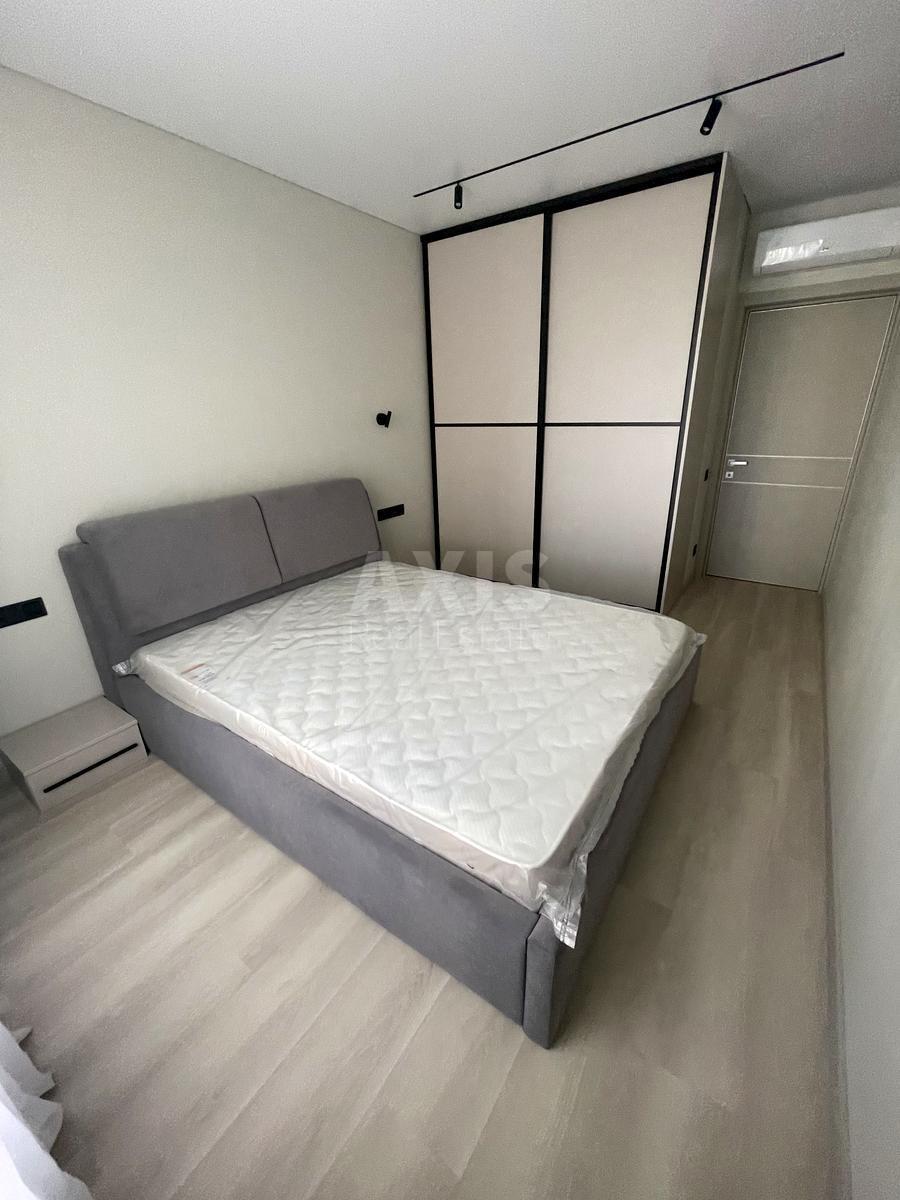 2k apartment vul. Oleksandra Olesja 10612586