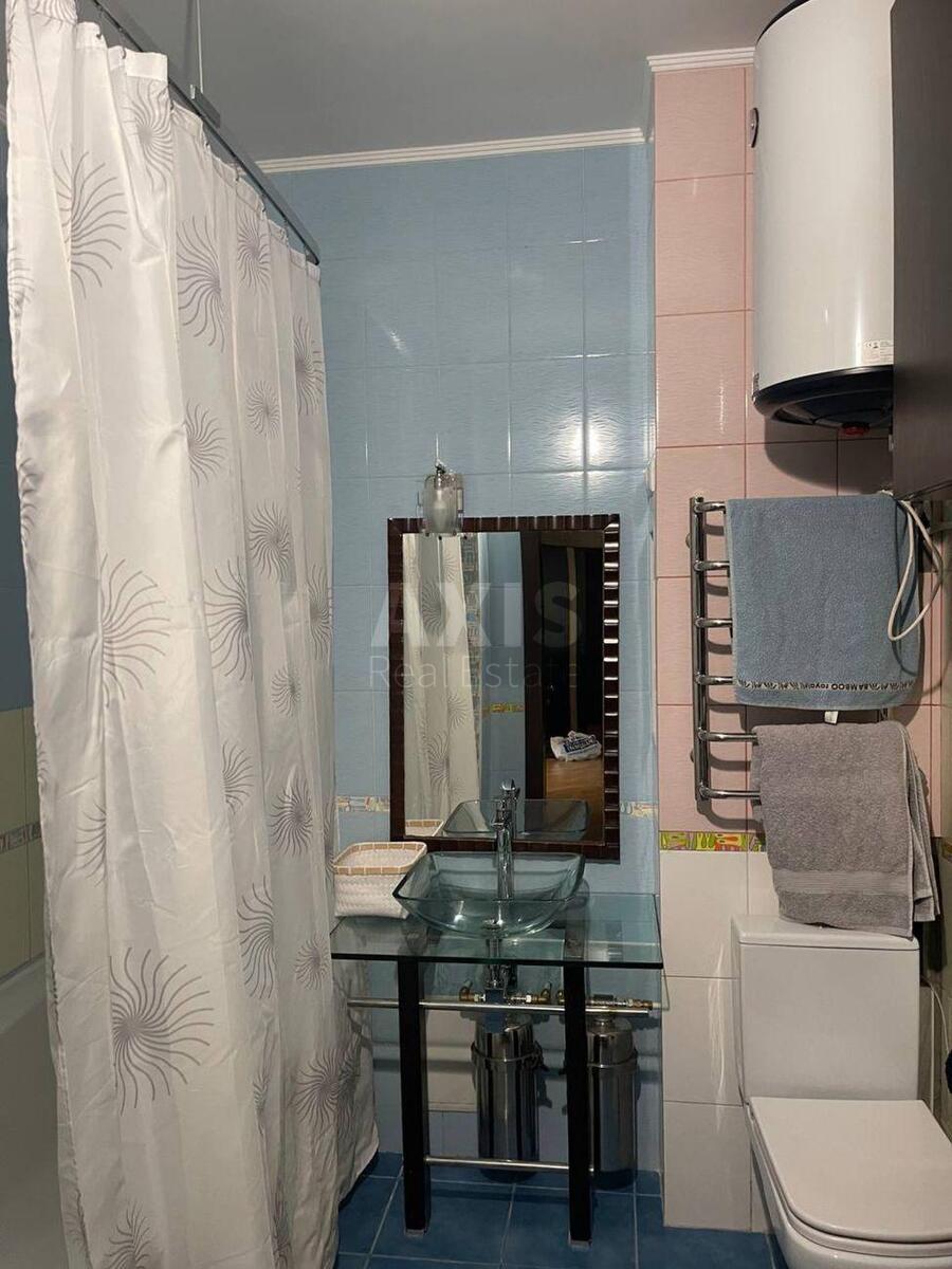 2k apartment pr-t Bazhana Mykoly 1410