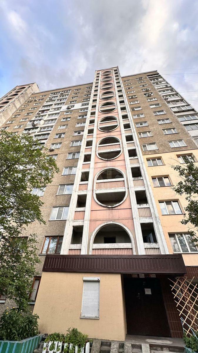 2к квартира ул. Полярная 8Г5772615
