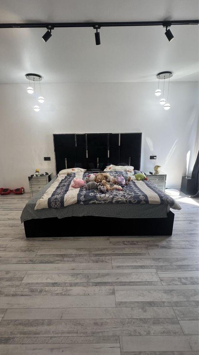 1k apartment vul. Oleny Pchilky 70