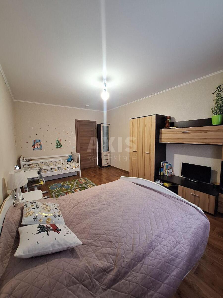 3k apartment vul. Konopljans'ka 227