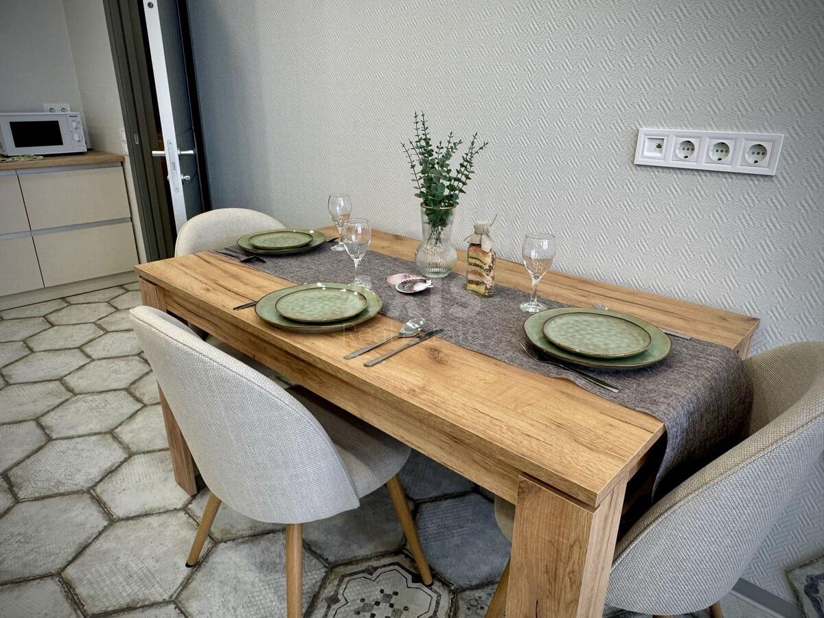 2k apartment vul. Sverstjuka Jevgena 4594980