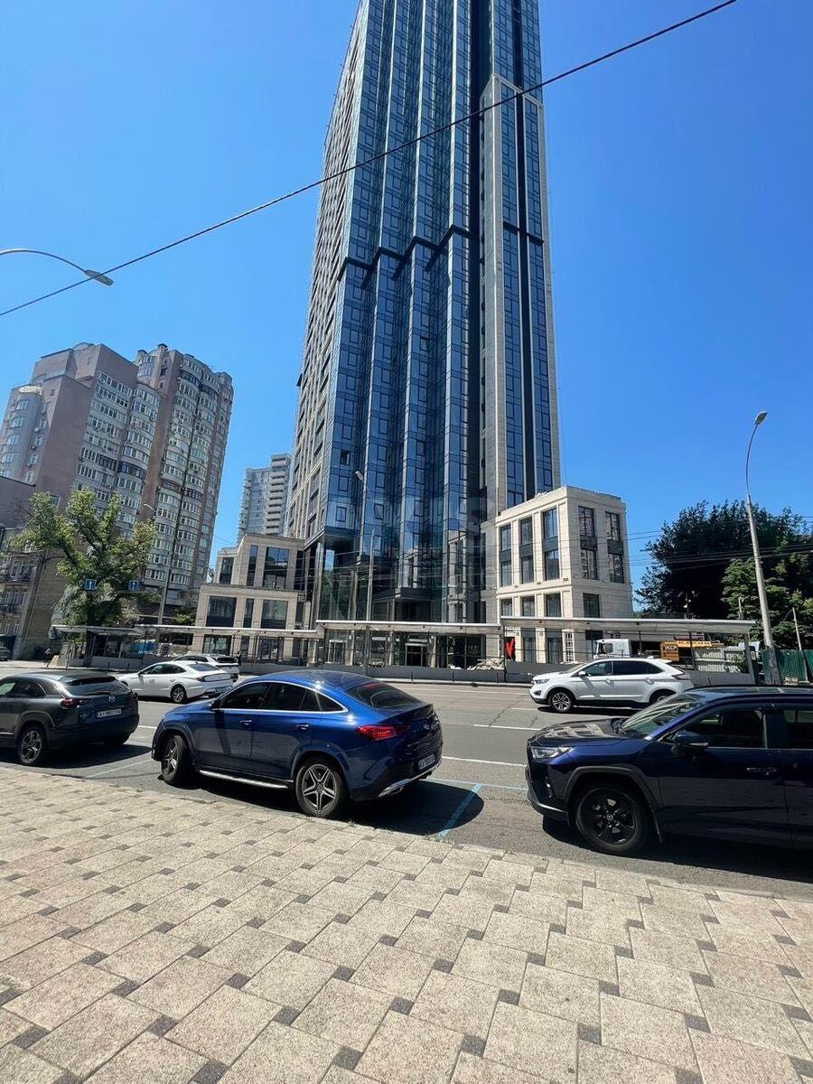 Объект сервиса ул. Антоновича 136А, 345м2593022