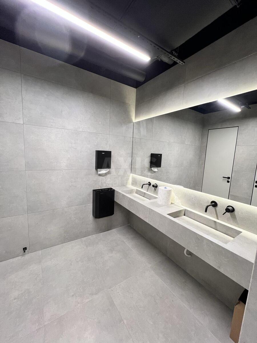 Офис ул. Красиловская 9, 270м27