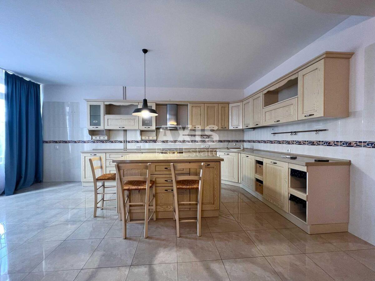 4k apartment vul. Kudrjavs'ka 13/19540850