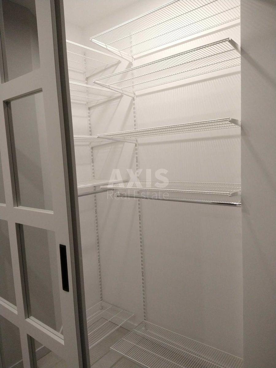 1k apartment vul. Lypkivs'kogo Vasylja Mytropolyta 37Б17