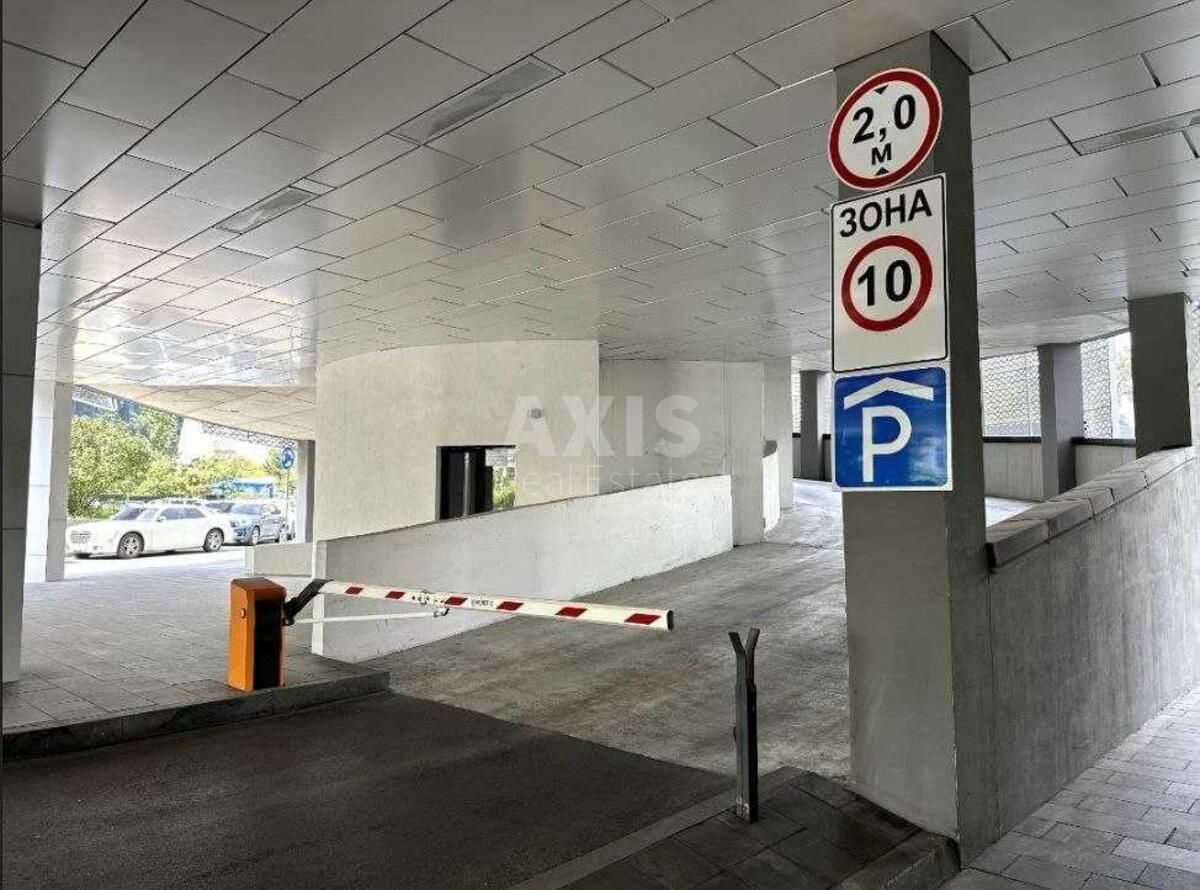 1k apartment pr-t Berestejskij 11629455