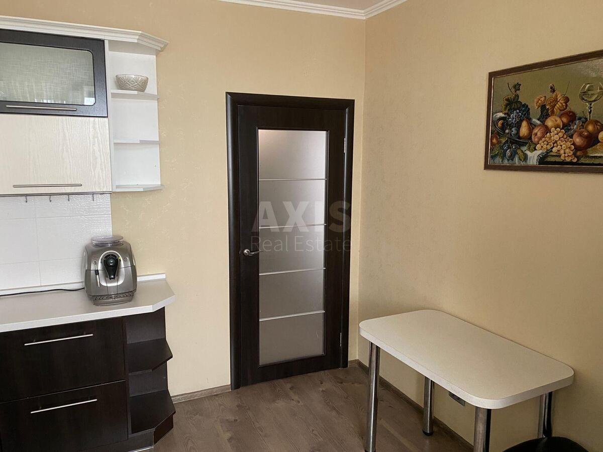 1k apartment vul. Naumova Generala 661