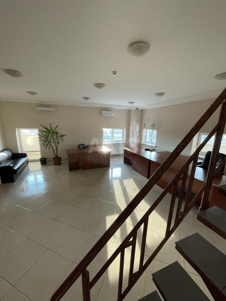 Office pr-t Tychyny Pavla 18Б, 151m258891