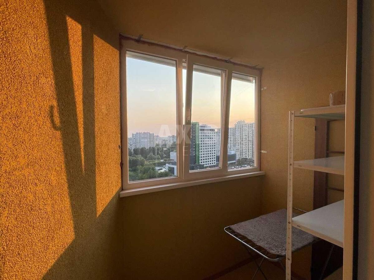 1k apartment pr-t Glushkova Akademika 6591008