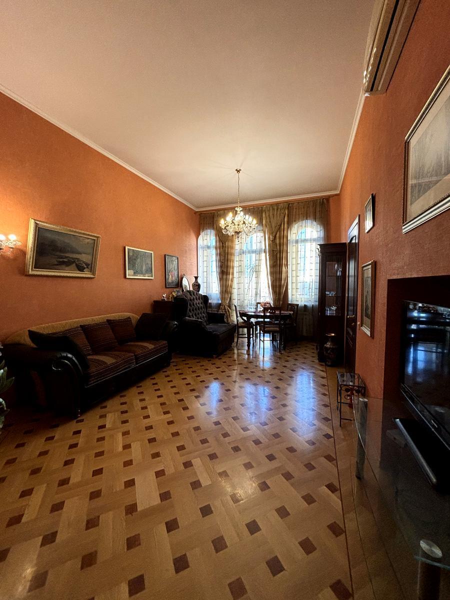 3k apartment vul. Ljuterans'ka 6633563